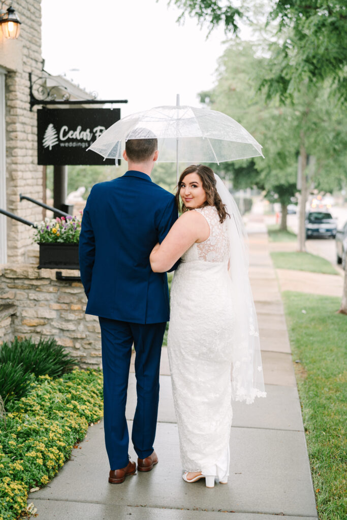 Cedar Fox Weddings and Events Newlywed Photos